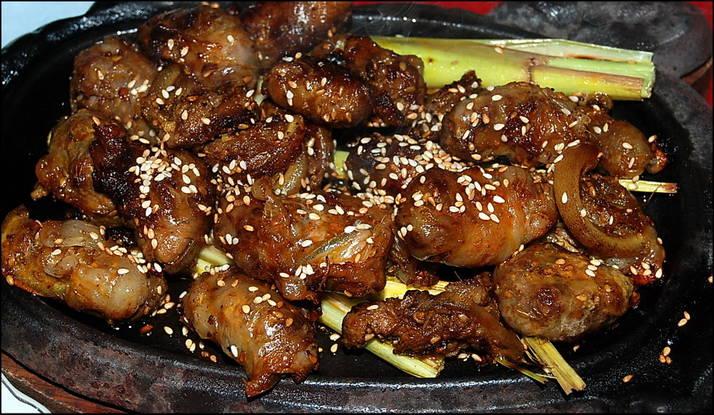dê nướng ngũ vị